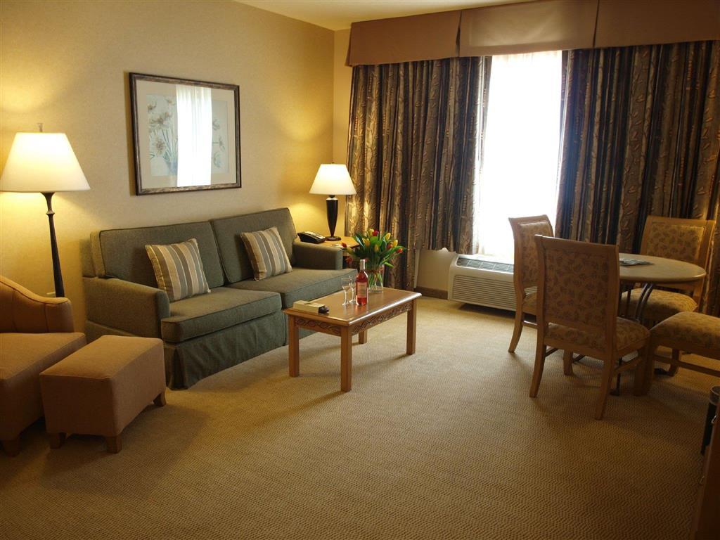 The Inn At Charles Town / Hollywood Casino الغرفة الصورة
